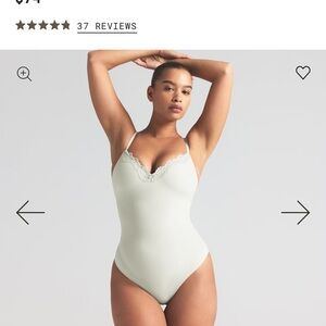 SKIMS XL NWT thong back